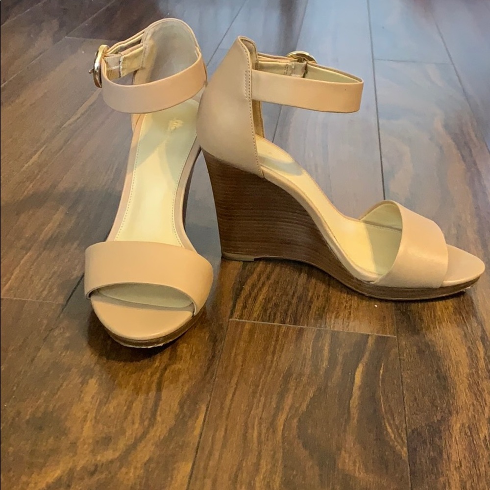 Michael Kors wedges